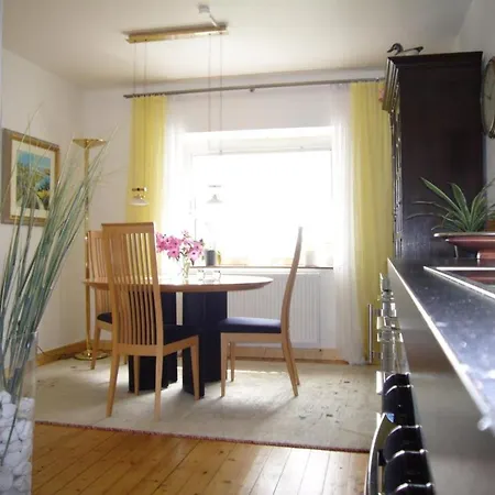 Apartman Eifelblick In Schueller Vulkaneifel Oberes Kylltal